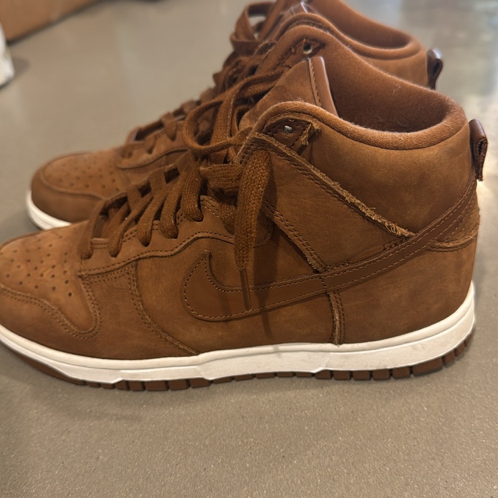 Nike dunk high tops